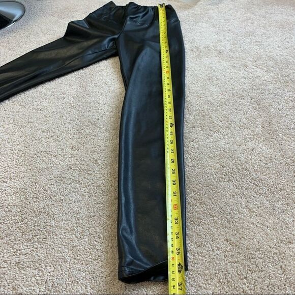 ARITZIA Wilfred Free Black Daria Faux leather leggings high waisted XS - Picture 8 of 11